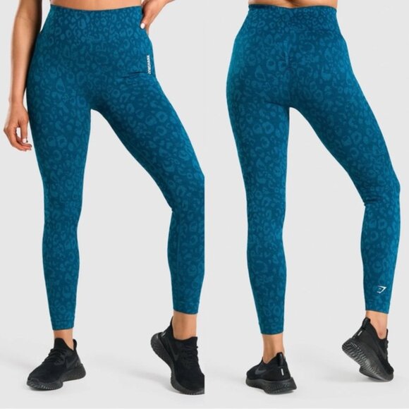 Gymshark | Blue leopard Adapt Animal Seamless Leggings | Size Small - Picture 1 of 11
